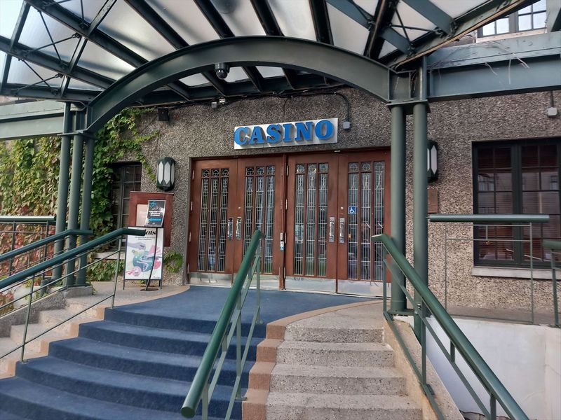 Casino Charlevoix - Summary Casino Charlevoix - Summary